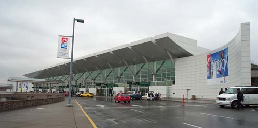 Image Gallery: Vancouver International Airport Domestic Terminal Building